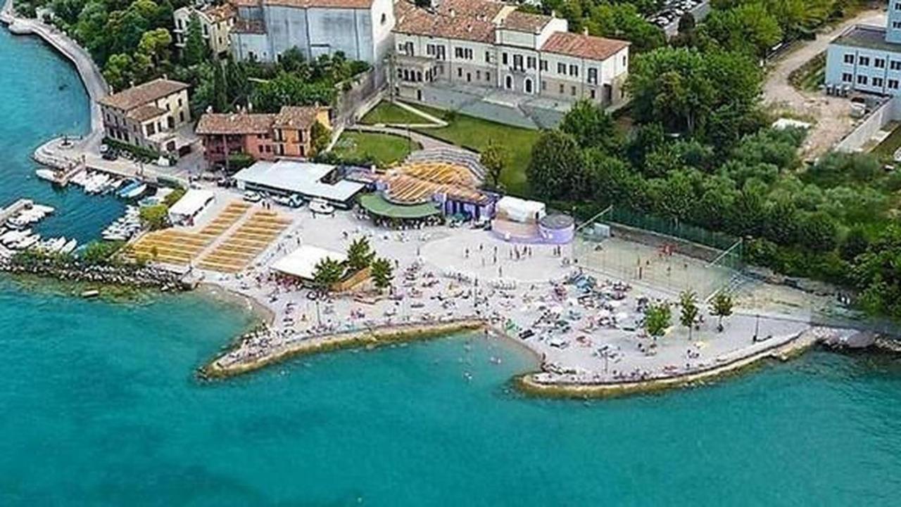 Rio Beach Apartment Desenzano del Garda Exterior photo